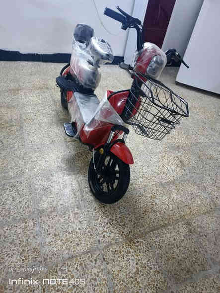 *********** السلام عليكم ما طول للبيع عمر 14 اربع بطاريات السعر 175 وفي مجال هذاق
