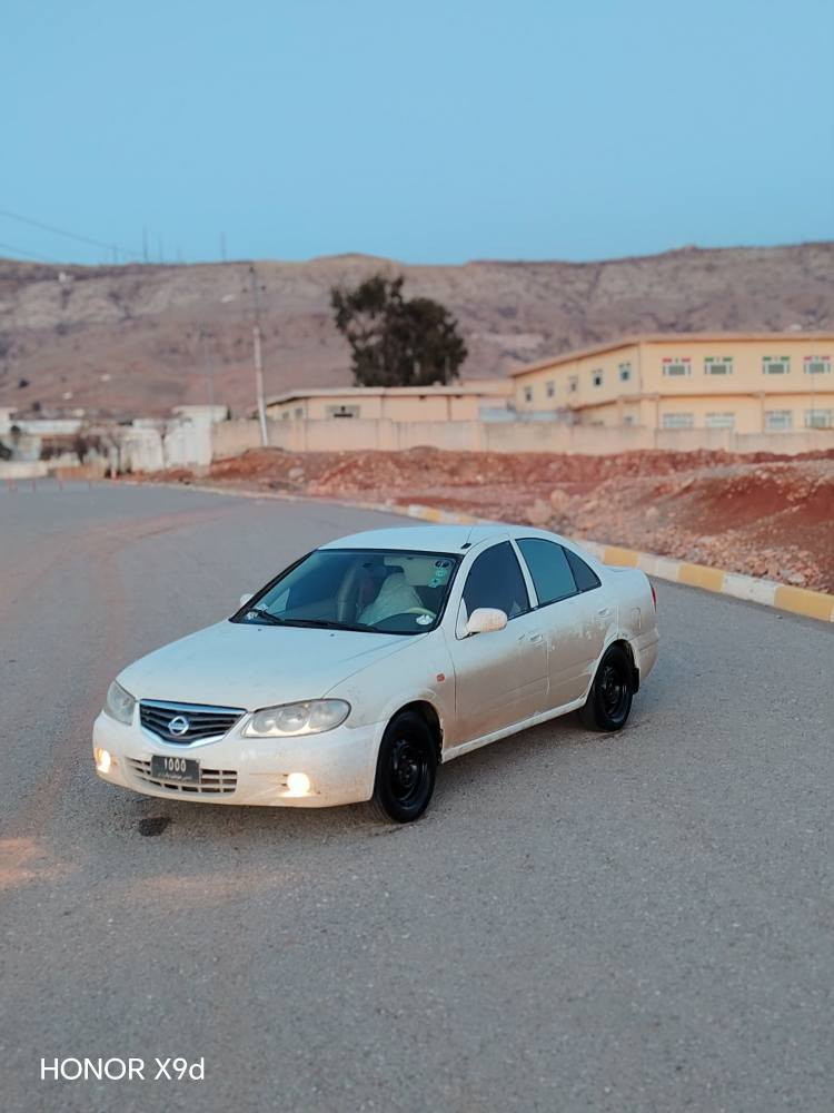 نیسان سەنی یابانی 2009تۆماتیک   
گێڕو مەکینە   کارەبایەتی   تەبریت ساردو گەرم  دارو بەردی بەشەرت   تابێی توندو تۆڵە   چرکەی تیانیە 
***********
*********** كويسينجاك, أربيل
