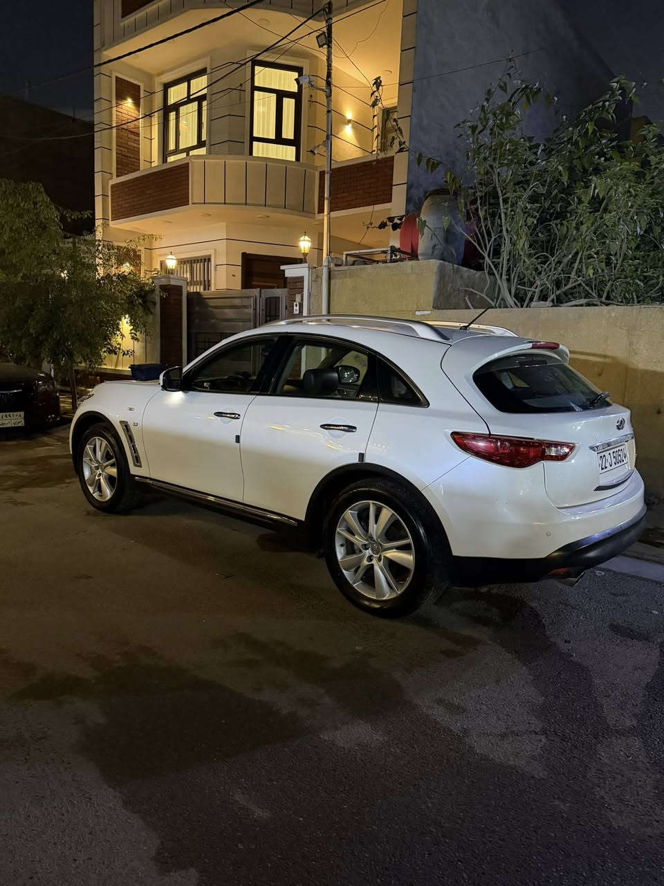 السلام عليكم
2018 Qx70 خليجي كفالة عامة 
بدون قطره صبغ 
مكفوله من النقص والضربه 
رقم اربيل تحويل مباشر 
السعر / 21500$
الرقم/ *********** 
العنوان/بغداد الدورة ميكانيك ورشة علي انفنتي
