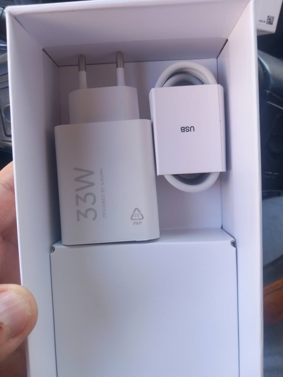 للبيع جديد البارحة اخذناه سعره ١٨٠ مع المجال وهذا رقمي ***********
