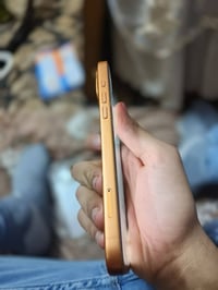 ايفون 17 كوبي نظافه 100% السعر ماله 110,000 او بي مجال شيء بسيطMagenta...