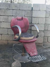 للبيع سعر ٣٠ يرادله بس ترتيبات شويه    ٠٧٧٧٢٢١٩٧٠٣