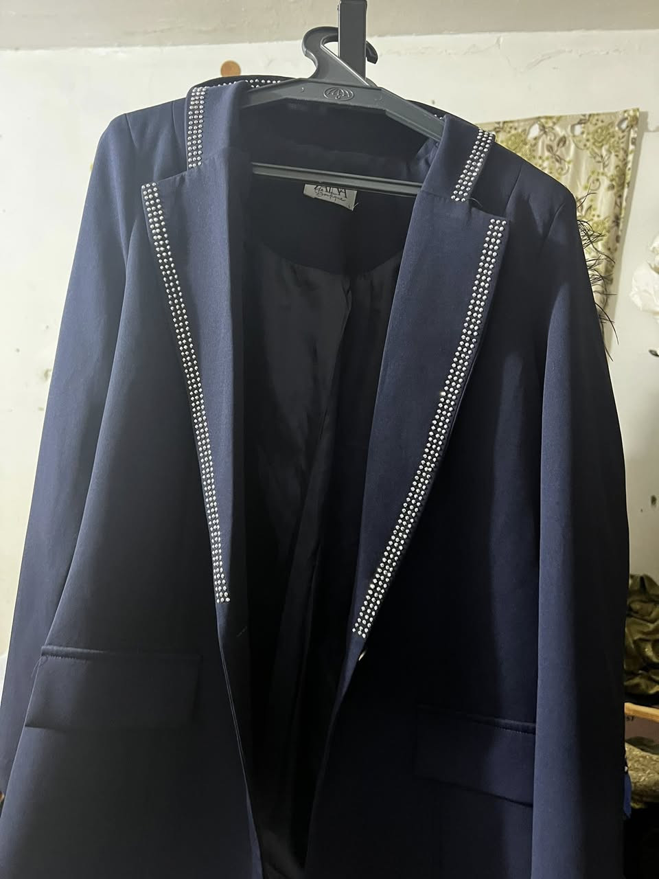 ملابس خليجية للبيع باسعار مناسبة


**إذا كنت صاحب هذا الإعلان وتريد حذفه لأي سبب، رجاءا أرسل رسالة إلى الدعم الفني**