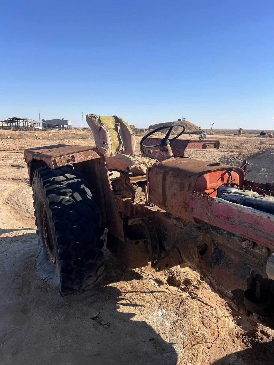 السلام عليكم اعادة نشر بسبب الوعود الكاذبه عنتر للبيع مع عربانه للبيع العنوان الانبار الحبانية ***********
