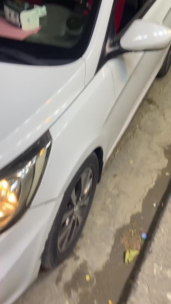 السلام عليكم
اكسنت موديل 15وارد خليجي 

مكينه خير من الله تبريد 

السعر 96بيها مجال الطيبين

مكاني الاعظميه متواجد فيس واتساب 

***********
