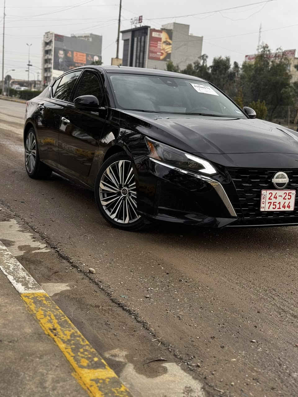 نيسان التيما 2023

مواصفات SL

فول مواصفات 1/1

ماشية 15 الف ميل

داخل بيجي

مواصفاتها :

-خمس كامرات 360 درجة🔥

-شاشة ايباد چبيرة 

-فتحة سقف

-سستم سماعات BOSE

-شحن لاسلكي

-كشن كهرباء سايق + سكن

-كشن تدفئة + ستيرن تدفئة

-رادار امامي + خلفي

-نقطة عمياء

-حساسات خلفي

-تشغيل عن بعد

-مثبت سرعة

-هاند بريك كهرباء

-ابل كار بلاي

🔴حادث السياره كلين تايتل بيها بس براد صبعتين بل جاملغ 
وحافيه البوند هم شويه للجماليه فقط 🔥🌹صوره الحادث موضحه بل منشور

ايرباك ستيرن طاك

🔥سعرها190$ وبيها مجال🔥

مكان السيارة موصل

رقم موبايل ***********
