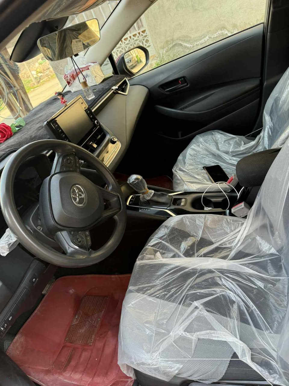 كورلا للبيع موديل 22 هايبرد فول مواصفات من عده لبونراما  رقم ديالى بسمي ***********
