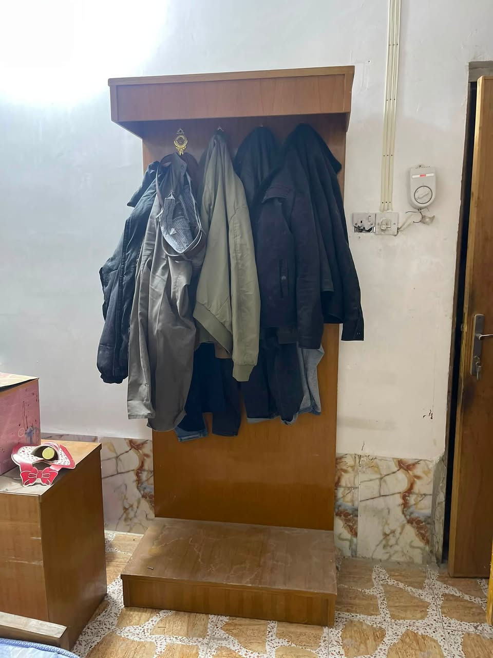 جرباية نفرين وميز ابو المرايا وتعلاكة ملابس صاج نظيفة بس دنشيل وصاير عليها تراب وهوسه و غراض ب٢٥٠ بيع مستعجل


**إذا كنت صاحب هذا الإعلان وتريد حذفه لأي سبب، رجاءا أرسل رسالة إلى الدعم الفني**