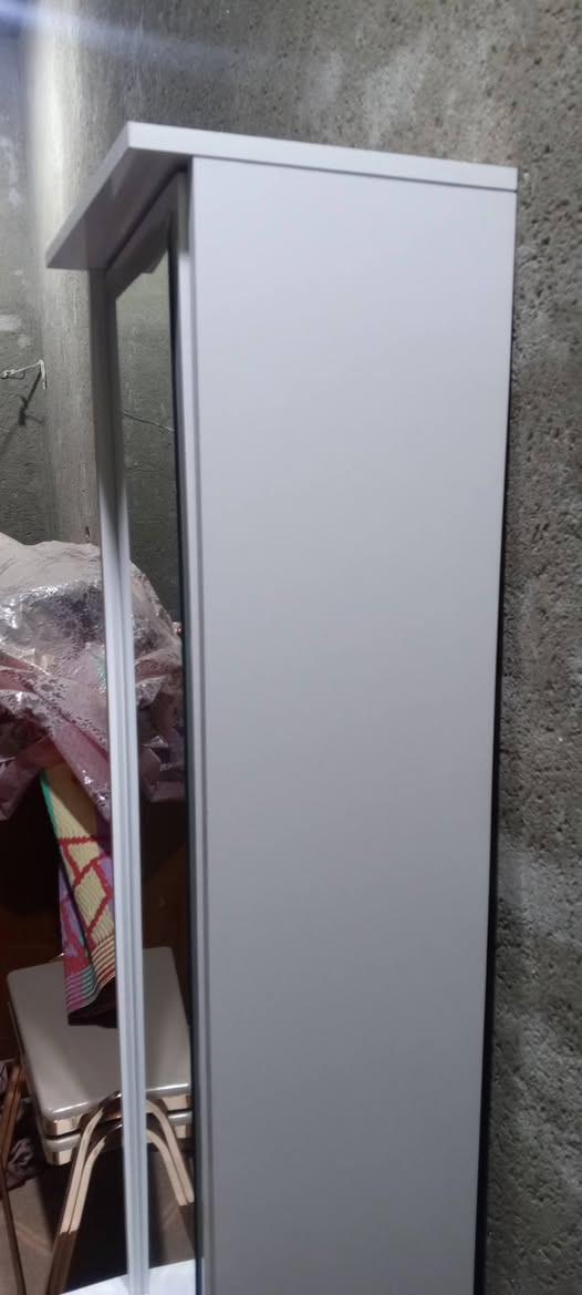 مكلف بلنشر للبيع ***********
