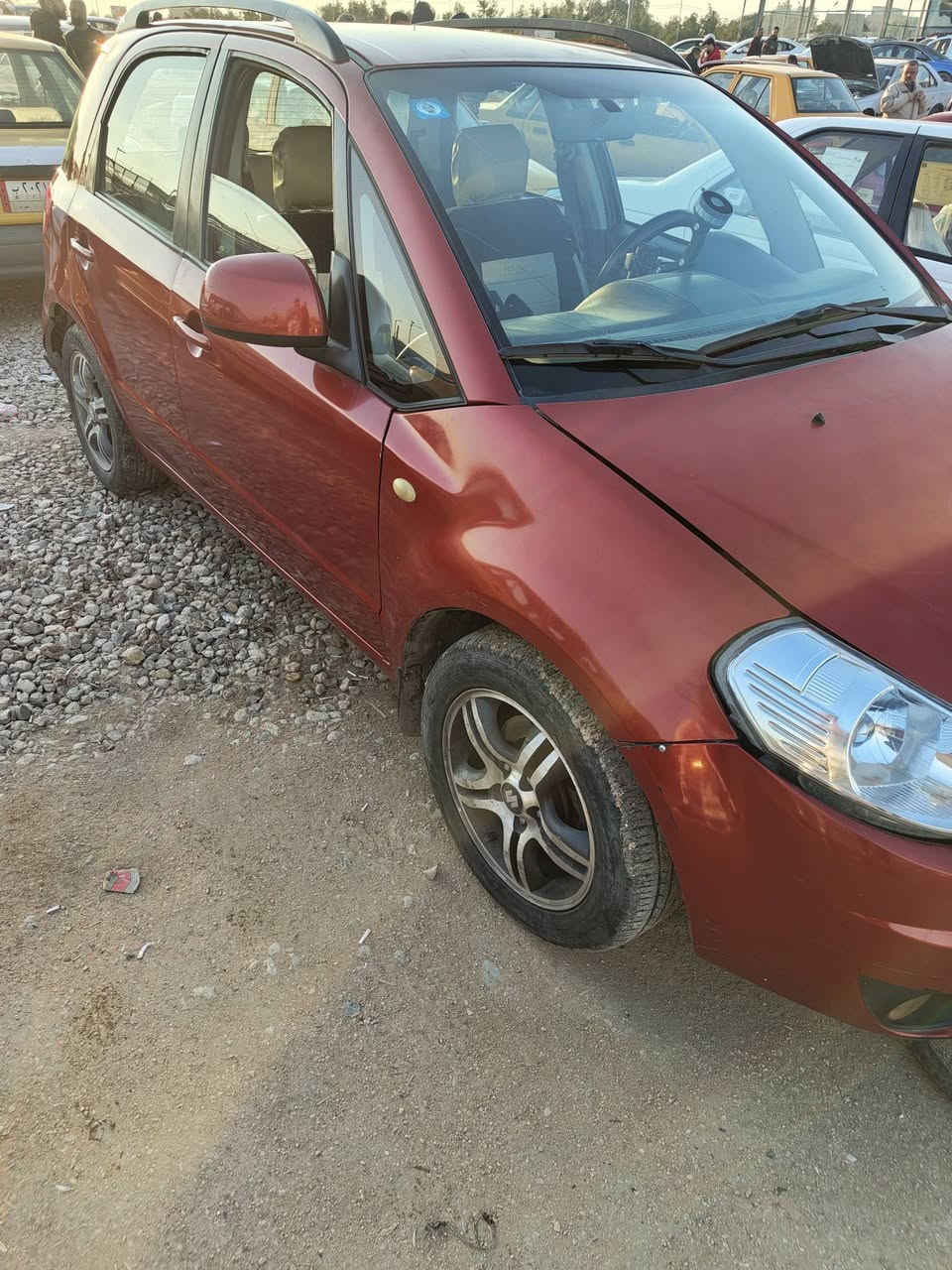 سازوكي SX4 2013
محركها 1800 
ب60 رايدها 
بالشعب مكاني 
***********
موجود واتساب
