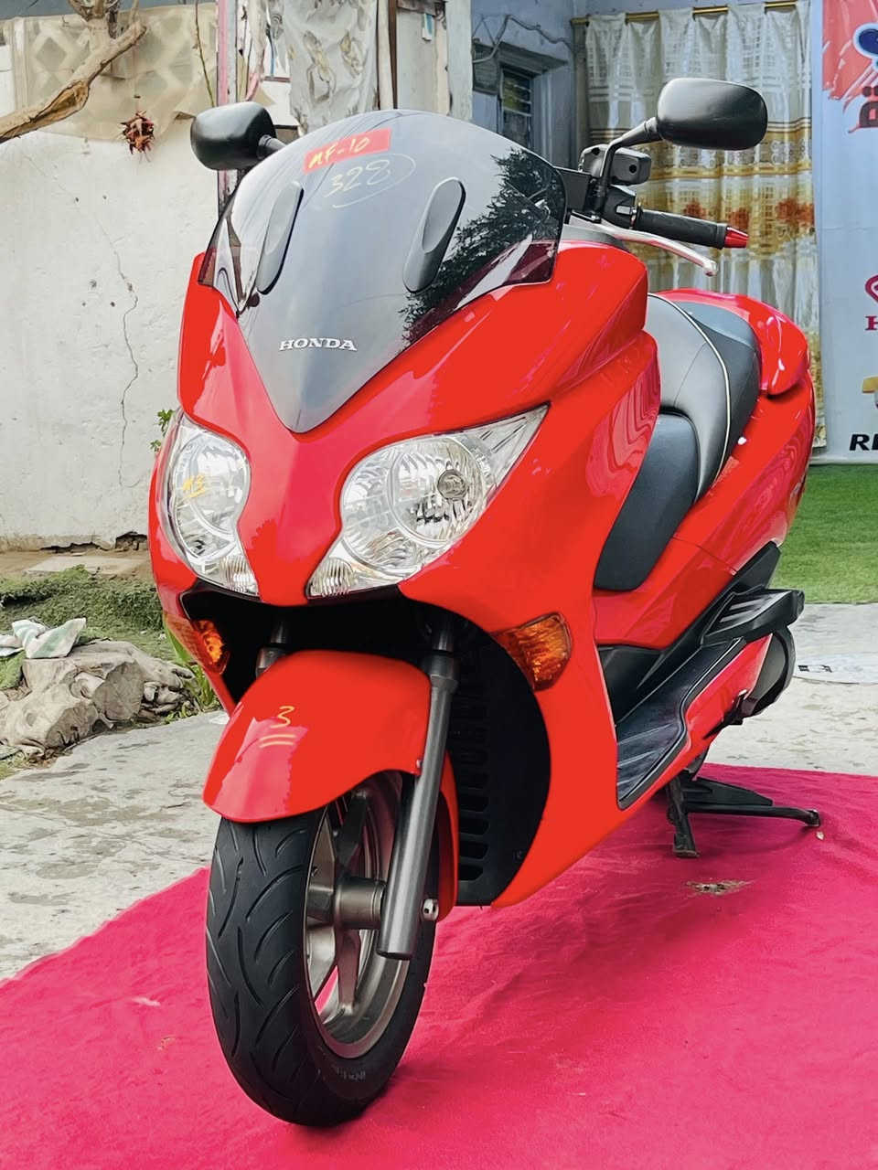 البيع بالنقد والتقسيط وبدون مقدمه لحاملي ماستر رافدين فقط
فورزه 010 كرستال مسجل  شاحنه جداحه شاشه دبل بصمه 
بغداد - شعله - توصيل محافضات - ***********
