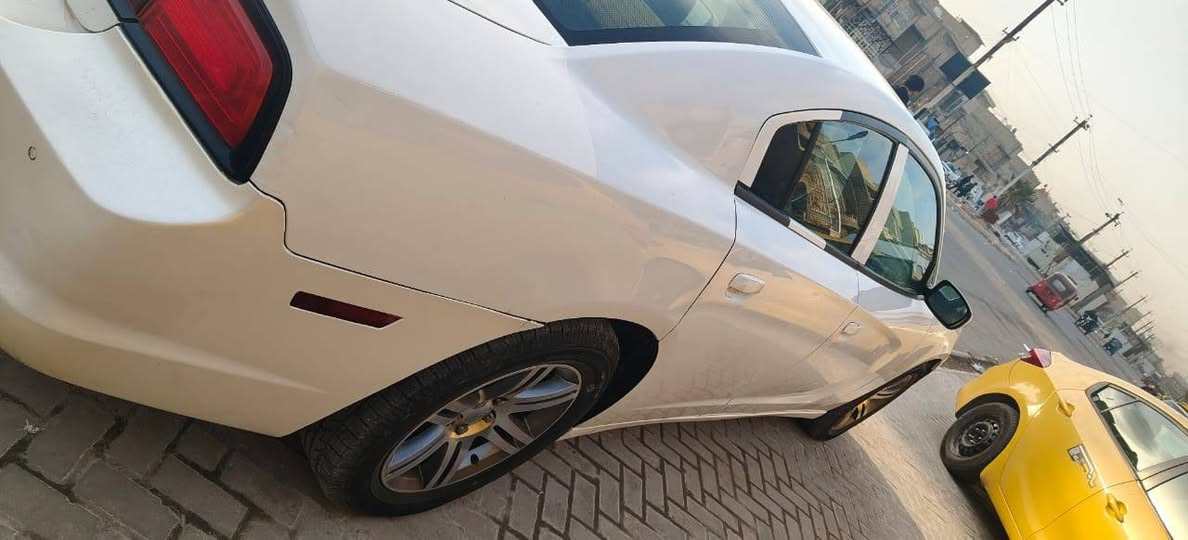 سلام عليكم جارجر 2013
حادثه جاملغ ايسر بدون ايرباك 
بنيد مطبك ولباب مال سايق مبدله نرميه 
مكنه بغداد ***********6
وتفاصيل البقبه
