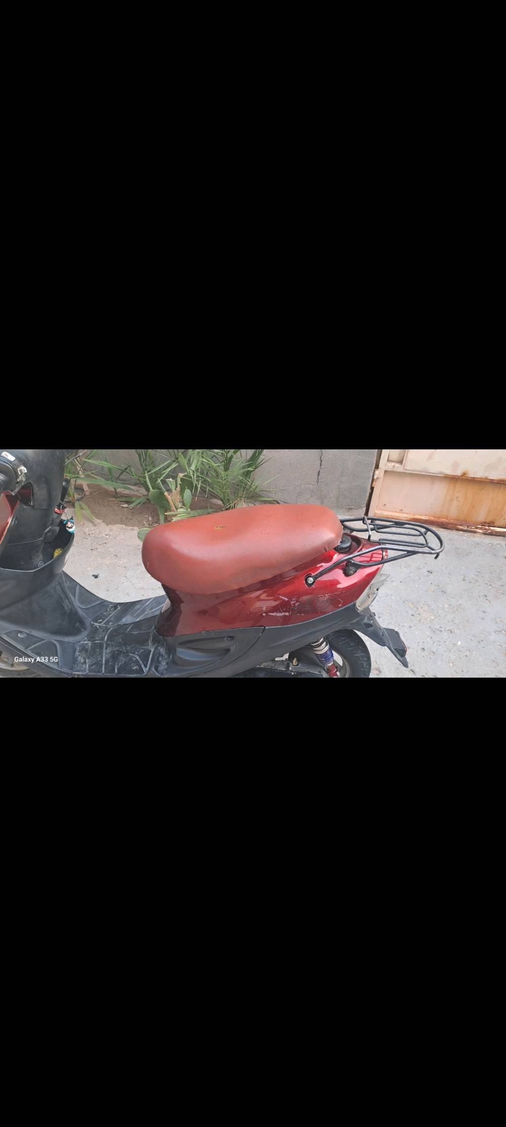 دراجه تسعة زروف للبيع شغاله كهربائيات شغاله ماا بيه ااي نقص السعر 200 بيه مجال بصره تنومه 
***********