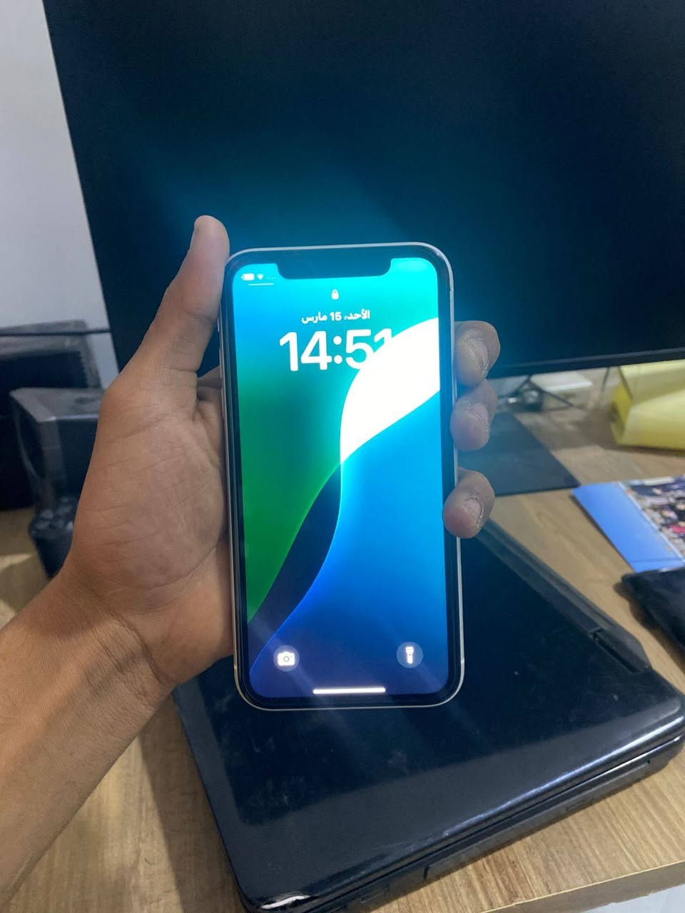 سلام عليكم اكس ار شخط مابي ذاكره 128بطاريه شرط علامه صح من شركت ابل بطاريه96سعر200وبي مجال بصيط حك الجيه عنوان فلوجه حي الشرطه قرب جامع الويسي لل تواصل***********فقط واتس بي
