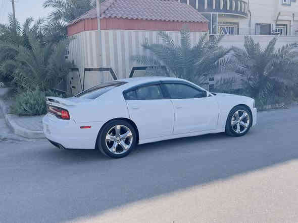 *********** او *********** جارجر مديل 14 اصل تحويل ثاني يوم مكينه 3600 شرط الفحص حداده جديده تخم تاير جديد دواخل شرط تبريد شغال وارد كندي كفاله من حادث شرط دكت جاكوج مابيها شاصي الغد ايرباك شرط كفاله مكفوله ضربه وصبغ عدا قطعه وحده صبغ فقط اثر جراد كفاله من من لمعجون كفاله سياره جاهزه للخير سعر 143 مجالها بصيط مكاني بصره قظاء الهوير  تصل وانه خادم للعلم والله سياره حلاه من صور بهواي. سياره متعوبه عليها معنه الكلمه وعليها ادامه كامله كل نقص مابيها
