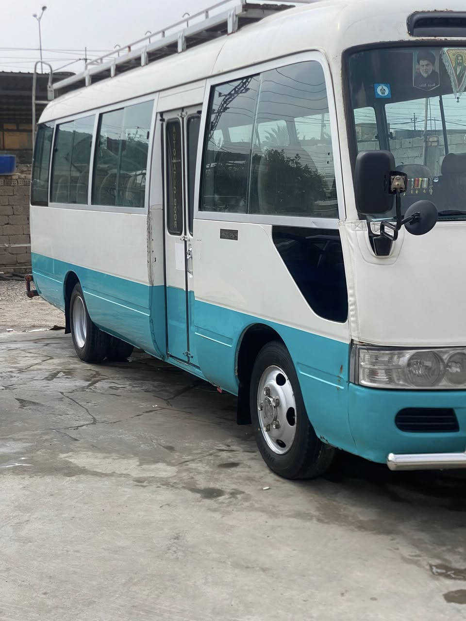 السلام عليكم كوستر 2007كير مكينه اكسل مكفول تخم تاير ياباني ويل ناصي تبريدمحور ثلج لايت زنون كهربايات كلها شغاله كشن ستاركس بسمي مصفره هيها ومرور تحويل مباشر 
مكان بغداد المدائن السعر 218وبيه مجال 
ترهم مراوس بناصيه نفس السعر 
***********
