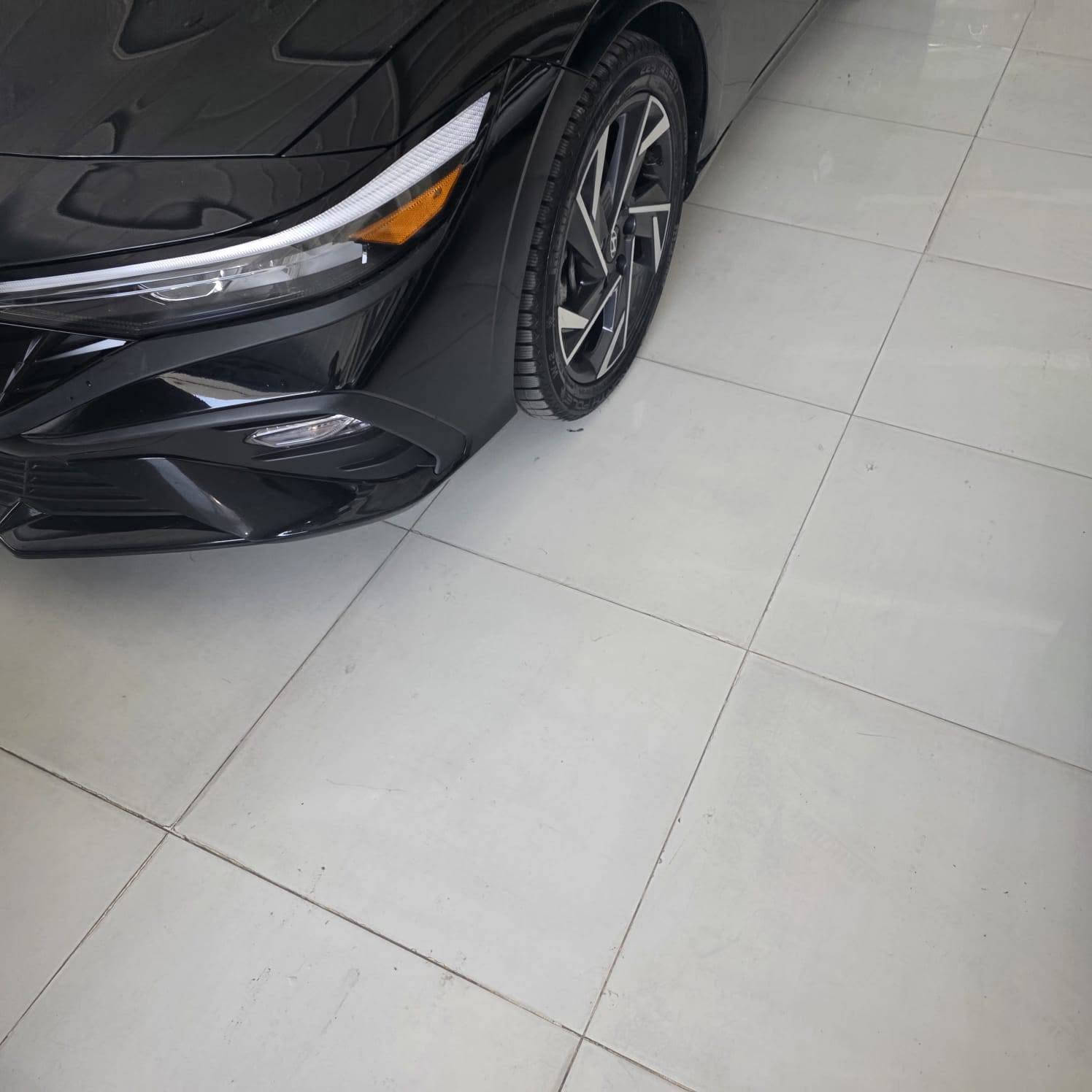 النترا امريكي 2024
المواصفات
سلايت
بصمه تشغيل
بصمه ابواب وصندوق
رادار محيطي 360 درجة
توقف ذاتي امامي خلفي
قيادة الية
ويل كب 17 انج
ليد امامي ولايت زنون 
بك لايت متصل ليد كامل
سيارة تترقم شمالي اربيل دهوك وسليمانية
ماشيه 32
السيارة شرط بدون دواخل بدون ايرباك 
باب خلف السائق مبدل بلادي وصور الحادث مرفقة بالمنشور
العنوان اربيل 
للأتصال ***********/***********

