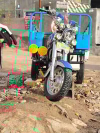 ستوته للبيع موديل 2013مكفوله كفاله عامه مكينه 2025والله قبل سبوع شادها...