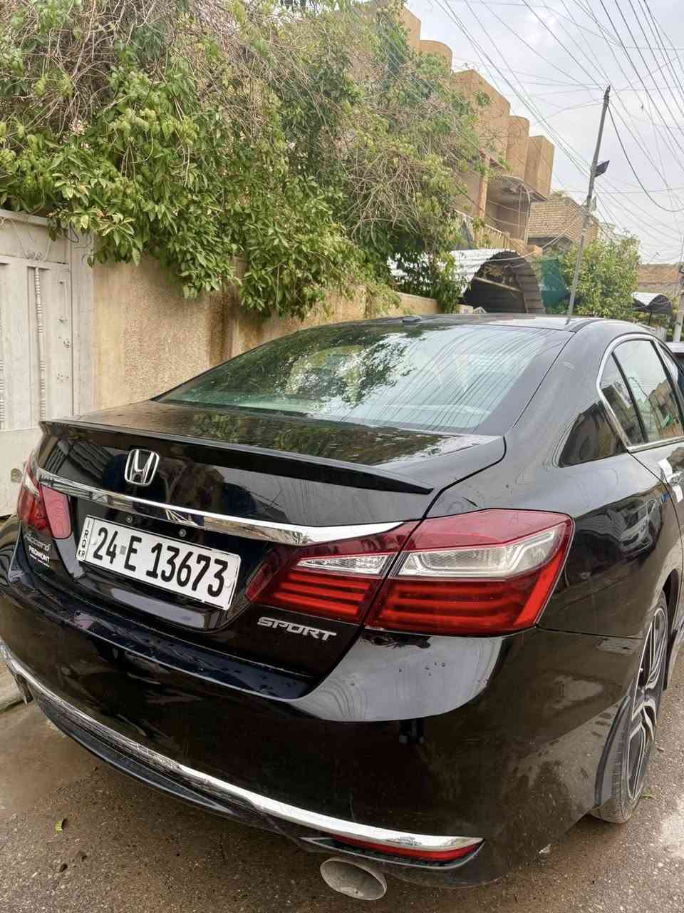 هوندا اكورد 2017 سبورت 2400cc تنفس طبيعي
مكينة كير كفاله
رقم دهوك ب اسمي
مواصفات نص فول
كشن كهرباء 
شاشه وبلوتوث
تحكم ستيرن وكروز سرعه
شفتات ستين
حادث فقط بنيد
 تبريد ثلج
السعر: 119 
***********
بغداد دولعي
