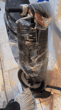 سلام عليكم دراجه عصفوريه للبيع دراجه خير من الله محرك بل جيس جيب فيتر وفحص  نقص بس اشاره يمنه كله شغله كهربايات ستان كهربائي سويجه لصلي بلادي دراجه خير من الله  مكاني بغداد لحريه ***********
