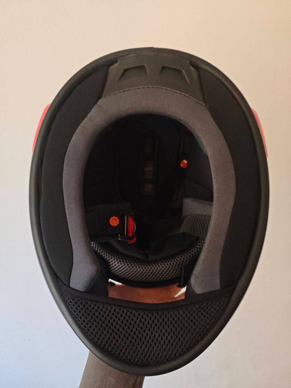 خوذة للدراجات النارية ( كوبي ) Arai
قياس XL
السعر خاص 🛑


**إذا كنت صاحب هذا الإعلان وتريد حذفه لأي سبب، رجاءا أرسل رسالة إلى الدعم الفني**