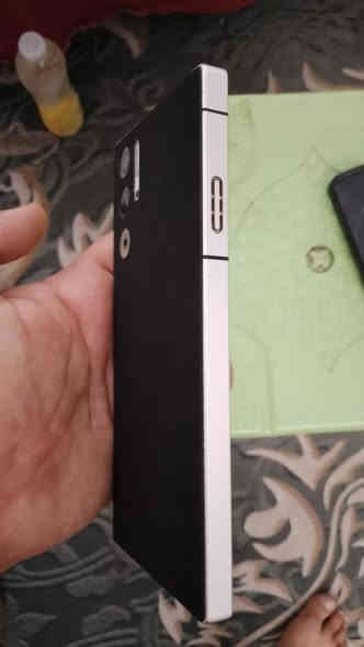 سلام عليكم ريجماتيك اس 9 برو جهاز غني عن التعريف. معالج سناب دراكون 12+12  ذاكره 256   بطاريه عملاقه 6500. جهاز نضيف. كلش. للمراوس. شعندك.  عنواني بغداد 

***********
