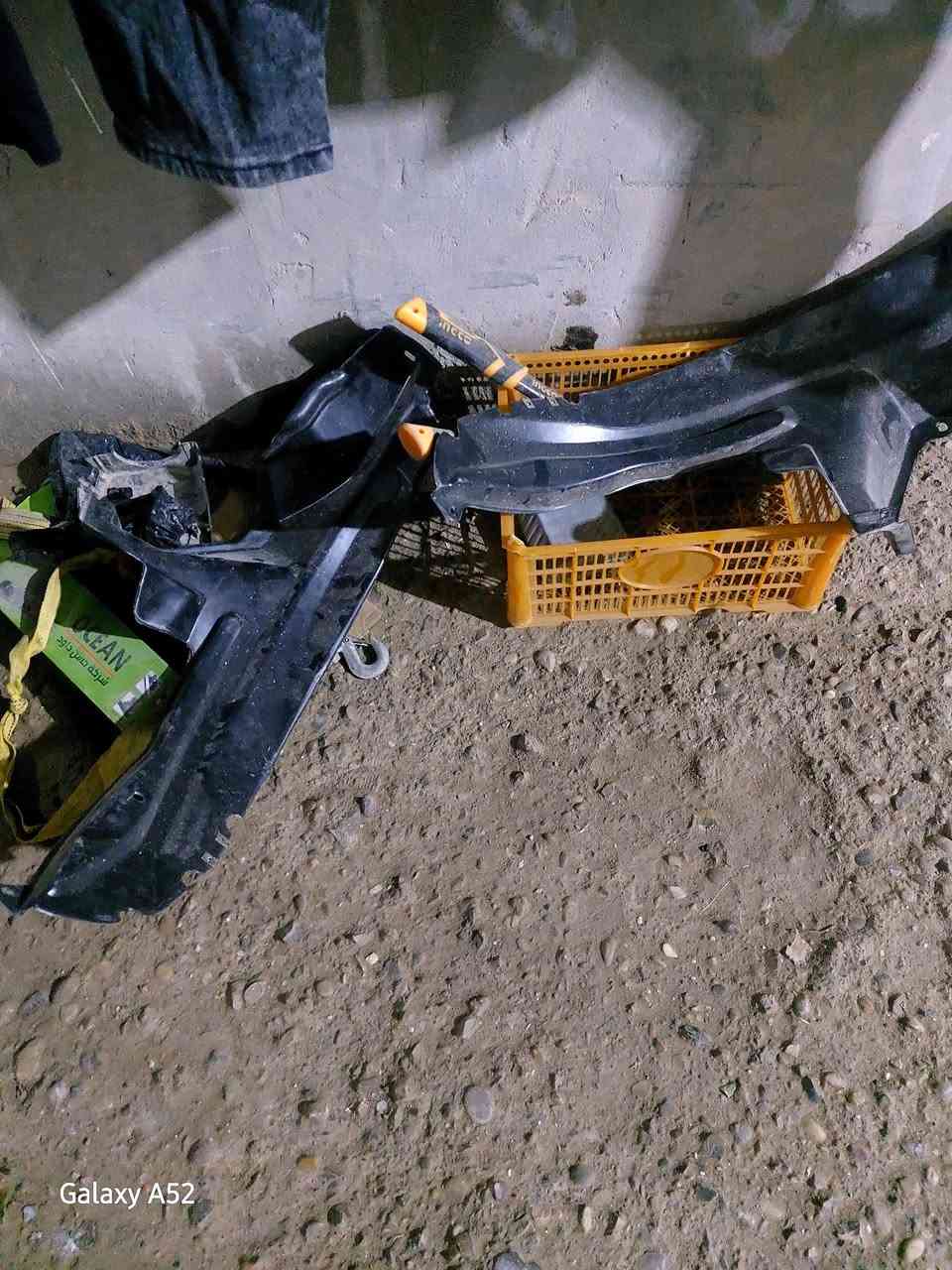 سايبه 2011
راعيها ماندله ابيع كوم حديد 
السيارة مكينه برايد اخت الجديد كير ضفيرة جديده جاهزة تاخذها تخم تاير 
سنويه تفاصيل راعيها ماندله مكاني بغداد النهروان 
سعره قفل 10ورقات جوهن بفلس لاتخابر 
***********
مستعجل على بيعها
غير 10ورقات لاتراسل ولا تخابر قفل قفل 
دعاميات وبطاين جاملقات جدد ماشادهن السيارة مجهزة ع الاخير بس اريد ابيعها علمود ابني لا يسويلي قدر طايش وعمامي كلما ركب السيارة يخابروني ابنك وابنك ابيعها احسن ما اخسر ابني لو اخسر عمامي 
***********
