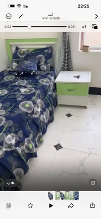 جرابي ثنين وياهن الكومديات ملاتهن وهاذا الكنتور مالتهن تريد بس الكنتور...