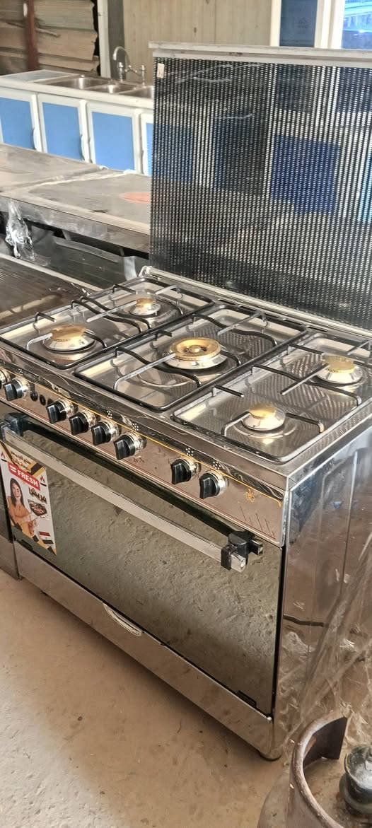 طباخات مصري شرط الشغل وبيةضمان
مستخدم نظيف الاسعار موجوده 
يوجد تصليح ومراوس
للاستفسار ***********
