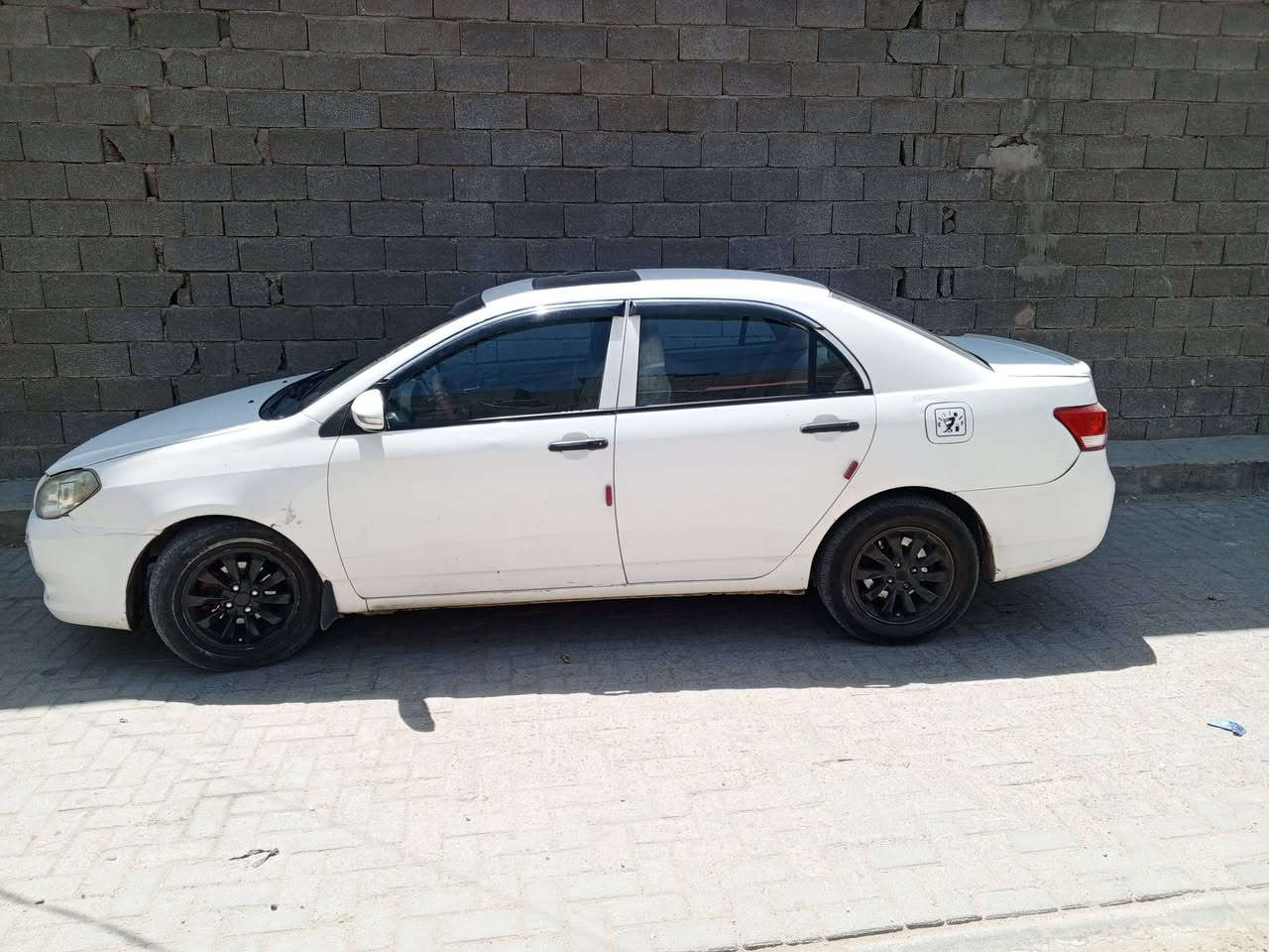 2013
بصمة
 فتحة
كهربائيات كلها شغالة 
مكينه جديدة 
صدر نضيف 
تبريد خير وبركة 
راديتر جديد مي اخضر امريكي 
شاشة 
تحكم ستيرن شغال 
كير و مكينه وتبريد كفالة 
والباقي كدامك
ضربتها شوي من البنيد  و دعاميه هاي كدام العين 
سيارة نظيفة وكلش حلوة
#_٤٠ قفل
مكان سياره بغداد مدينة الصدر


**إذا كنت صاحب هذا الإعلان وتريد حذفه لأي سبب، رجاءا أرسل رسالة إلى الدعم الفني**