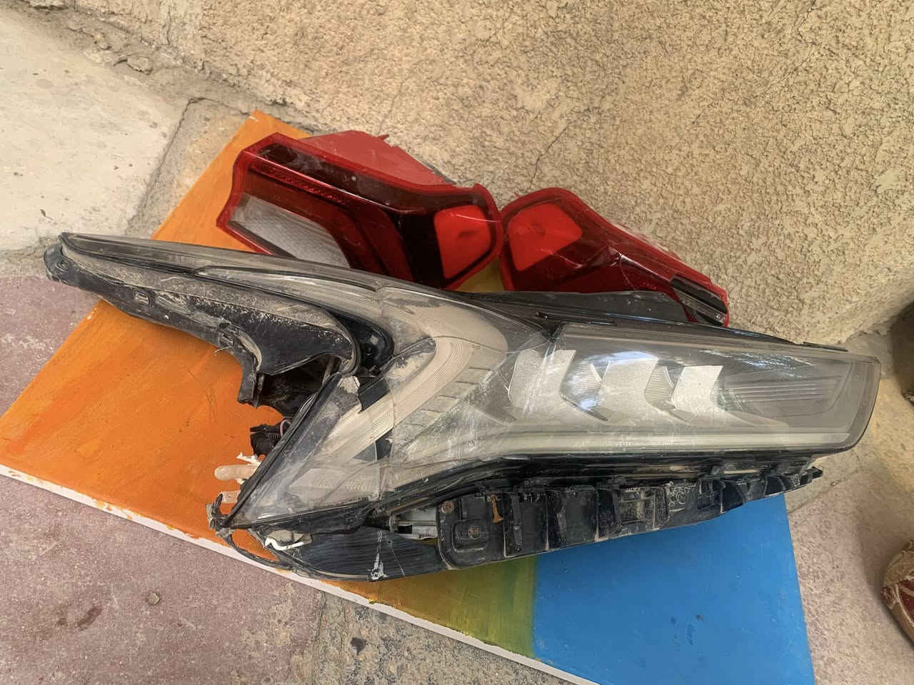 السلام عليكم حبايب غراض كي فايف الي يخدمنه شكد ينطي بيهن ياخذهن/***********
