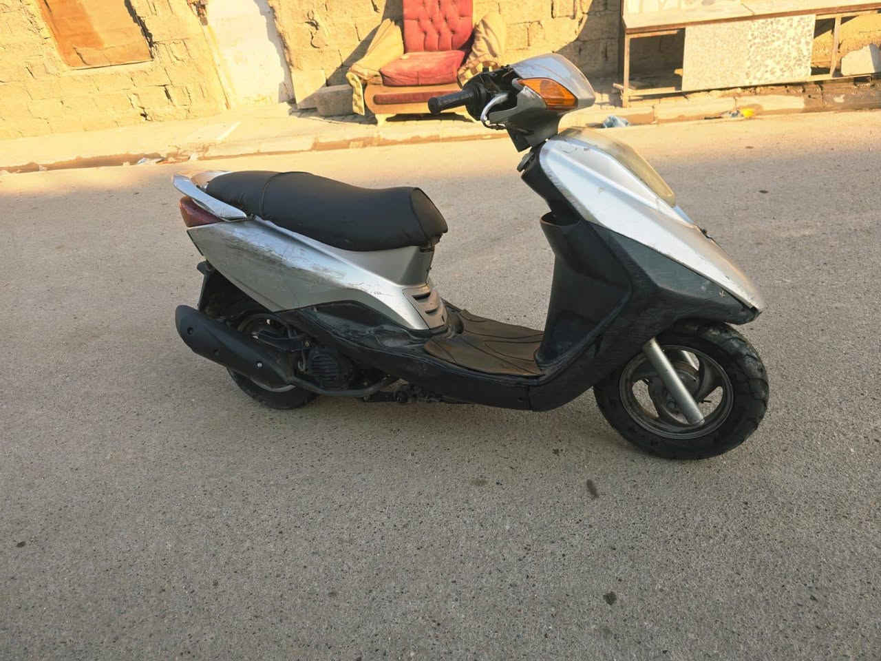 السلام عليكم بريز للبيع مكينه خير من الله كفرات ختم واحد اوراق كامله كلها شغاله نكره سلف بيهة صوت بكلجات بس السعر ٣٥٠ وبيها مجال قليل
المكان الشعب قرب محطه سما بغداد***********
