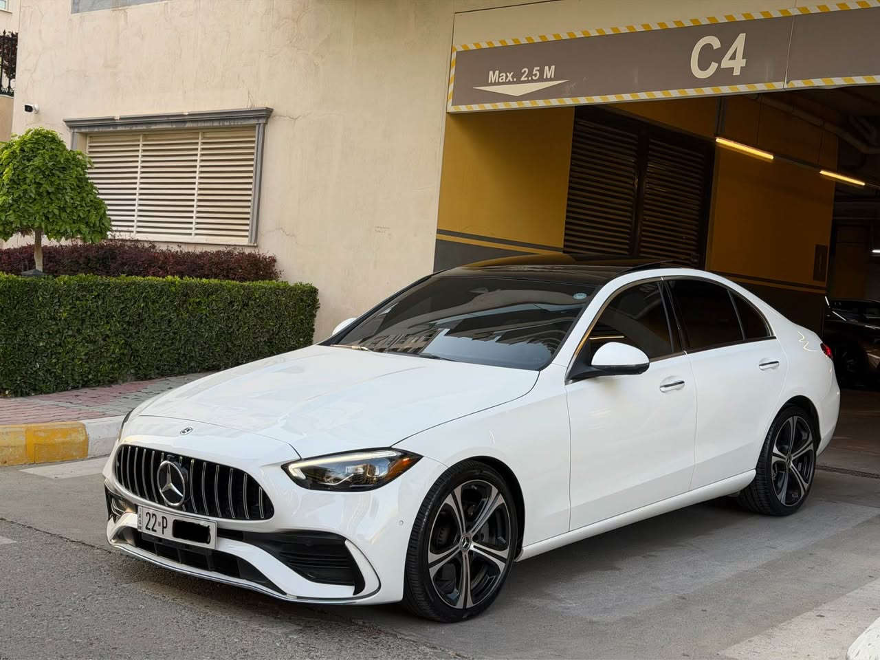 مارسيدز C 300 موديل 2024 فول مواصه فات ئه مريكى ضمان دولى 19 الف كيلۆمتر حقيقى ماشيه مواصفات ( پانۆراما . داخل بيجى ، ليد 7 الوان تغير ، كاميرا ، حاسه ، رادار امامیوم و خلفی . رادار مرایات . ئۆتۆستۆپ ، سندوق شفت وصحب ، كوشنات هيتر ، و بيها هوايه مواصفات )  
سياره بيها واحد قطعه صبوخ بدون حادث قوى بشرط محرك گير كل  بشرط مابيها اى نواقس  سنيويه رقم كل جديد  بأسمی 
سعر : 310$ 
تليفون : ***********
مكان : سليمانيه السليمانية, العراق
