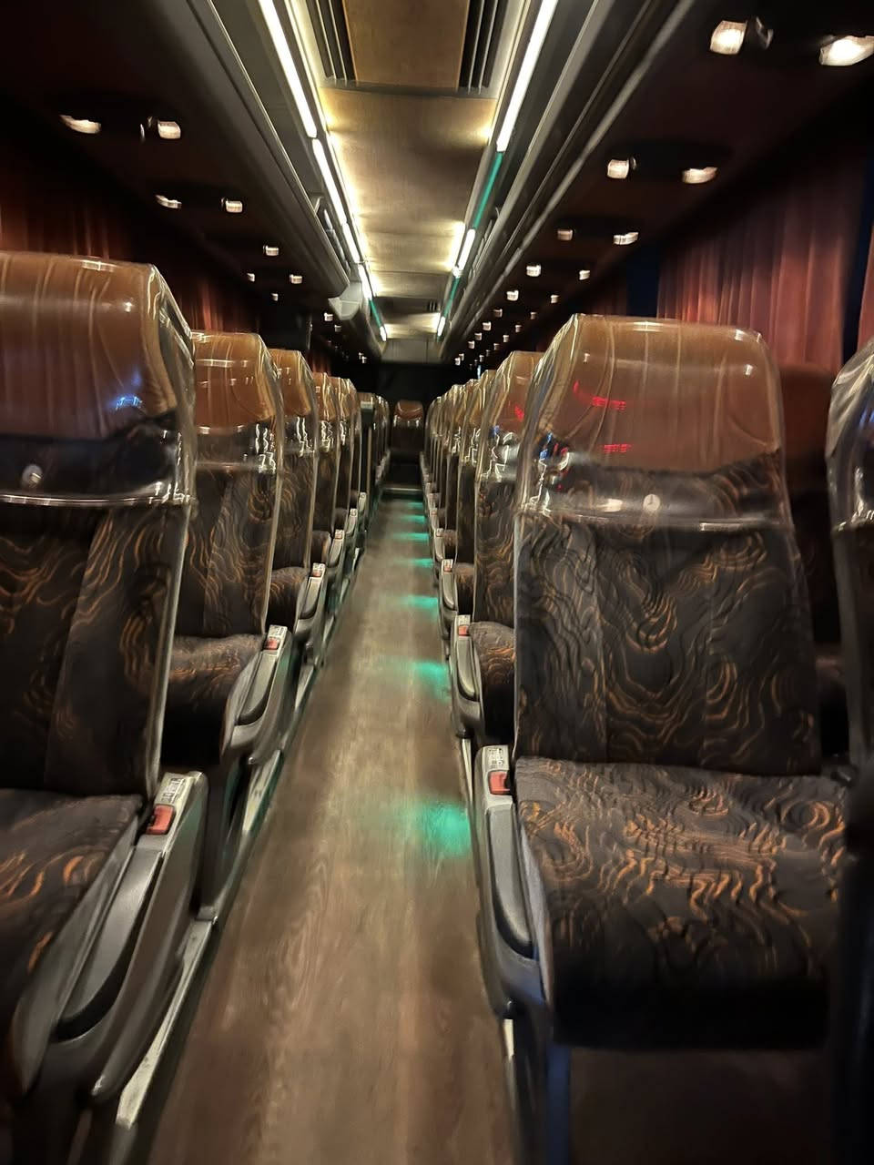 باص ترفيكو للبيع بسمي رقم أربيل كير مكينه بشرط
مآبي شي سياره جديده مآبي أي مه سره ف بدون أي نقص موديل 2008    *********** سياره من أربيل
