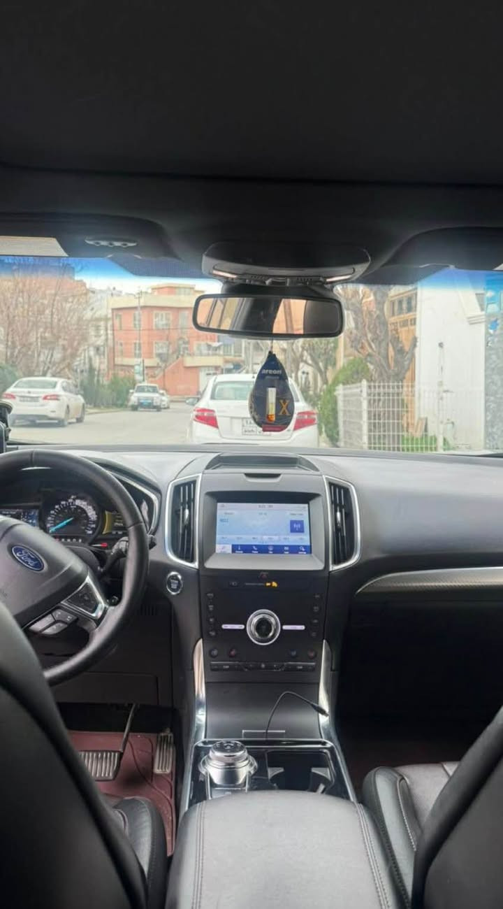 فۆرد ئێدج فول مواسەفات تیتانیۆم2020 ڕەنگی نەوتی 85 هەزار کیلۆمەتر حەقیقی ڕۆشتووەکامل پانۆڕاما دەبڵ گێڕ دەبڵ ئەکسل ئۆتۆ پارک کامل ڕادار پێش و دوا کوشن ساردو گەرم  لایت عەدەسە ولایت لید پێش ودوا لەگەڵ پێچ کردنەوە لایتەکان دەسوڕێسندق کارەبایی و شاپ وشەق وفول فول مواسەفات تەنها روبعێک بۆنیت بۆیاخە بێ ناو گرتن بێ ئێرباک بەشەرتی گێڕو مەکینە ژمارەی خاوەنەکەی *********** السليمانية, العراق
