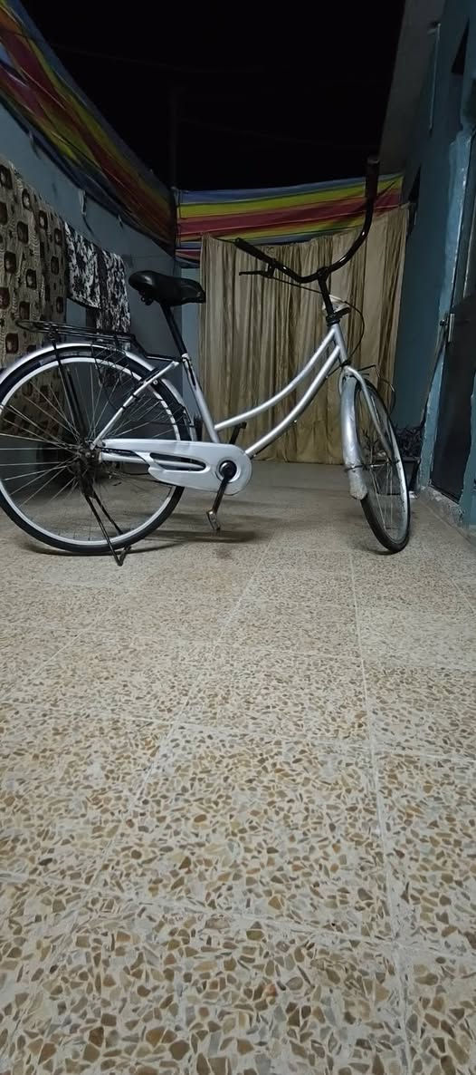 بايسكل بالة حجم 26 كامل سعر 50 قفل


**إذا كنت صاحب هذا الإعلان وتريد حذفه لأي سبب، رجاءا أرسل رسالة إلى الدعم الفني**