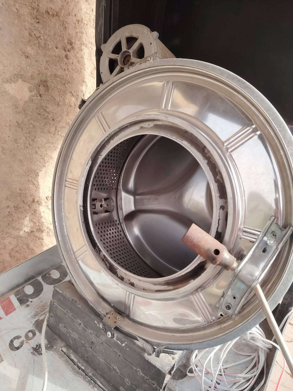 حماصة حب شمس للبيع بعدها جديده للاستفسار الاتصال على الرقم ***********
او مراسلة الصفحة
