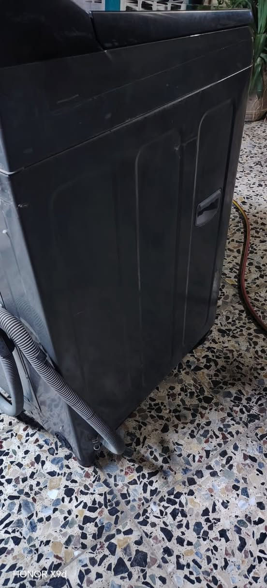 سلام عليكم غسالة سامسونك للبيع 17 كيلو السعر ٤٥٠ بيها مجال 
***********
