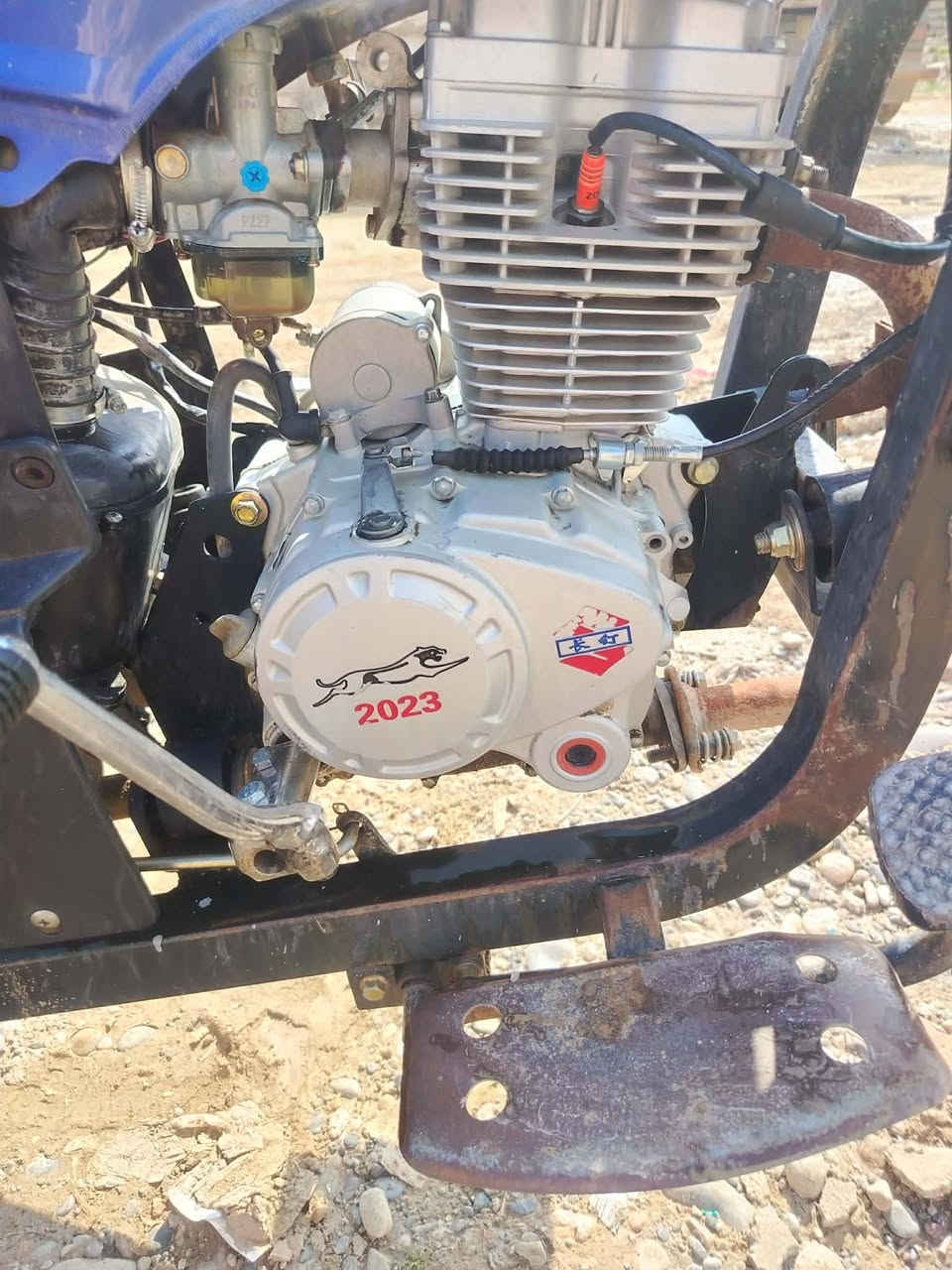 السلام عليكم  شباب ستوته البيع 2023محرك شاصي شرط السعر 1350
***********
