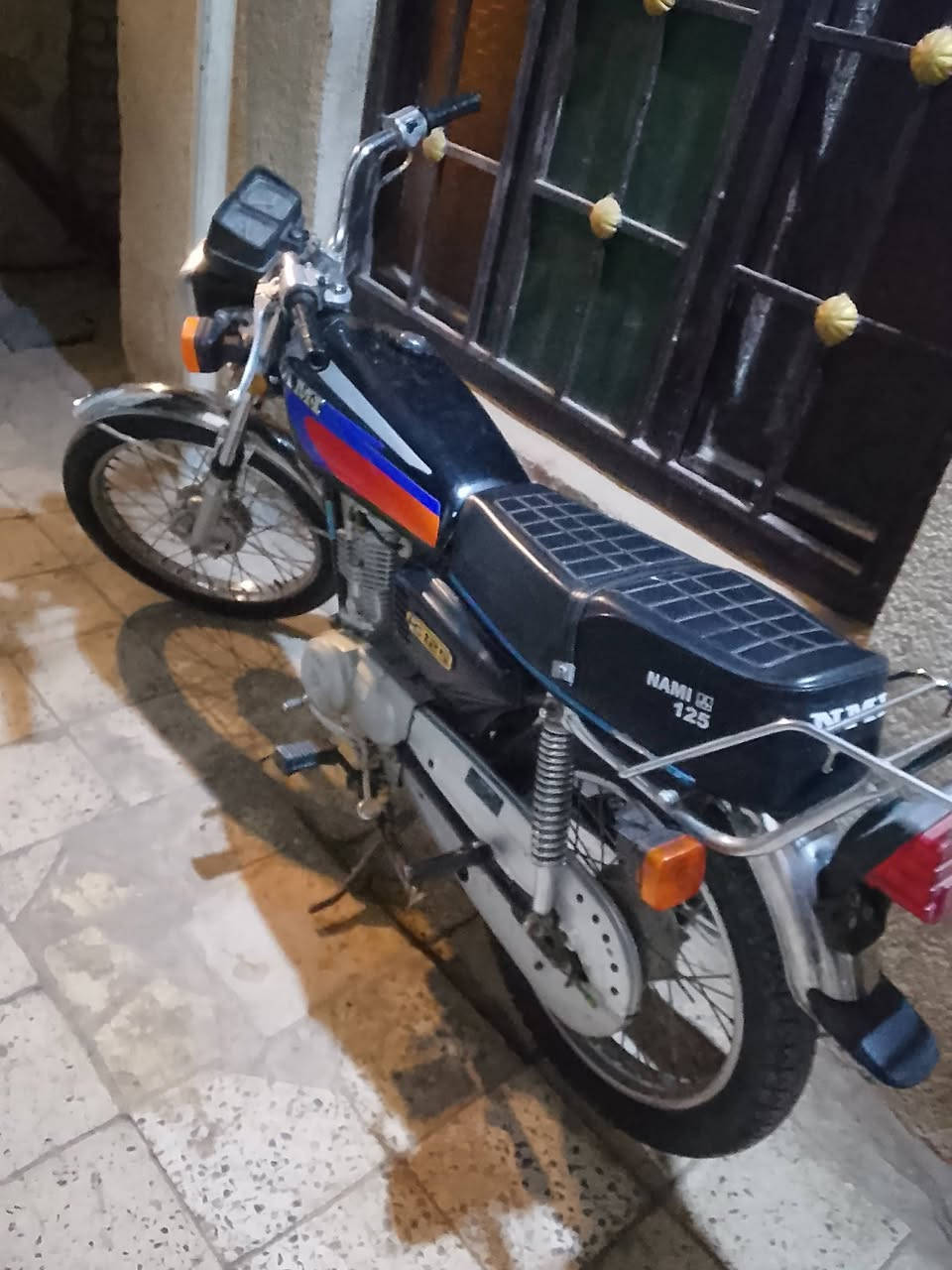 دراجه اربع كير ميدل 21 دراجه نضيفه ماعوزه شي سعر 650 قفل قفل كوت زورجات + خاص مفتوح


**إذا كنت صاحب هذا الإعلان وتريد حذفه لأي سبب، رجاءا أرسل رسالة إلى الدعم الفني**