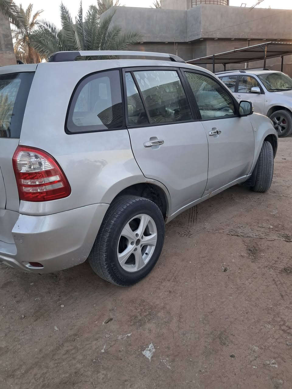 السلام عليكم سيارة جنواي 2014 مال مزاد وزارة الداخلية الترقيم مجاني عله الدولة تدفع فقط رسوم التسجيل جاهزة كير ومكينة تجي مسيبوشي ابلادي دواخلها مدوشمة كشنات أرضية السعر 45 ورقة وبيها مجال مكانها بابل المسيب للإستفسار ***********
