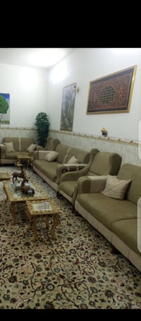 طقم ١٠ مقاعد • نضيف ١٠٠٪