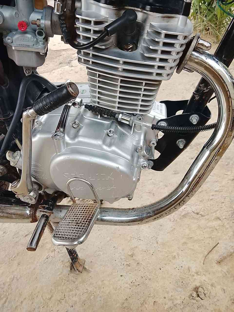 ماطور للبيع 24  محرك بلاد مامفتوح كهربائيات كل شغال 
الاتصال ‏‪*********** 
السعر  625 وبي مجال
