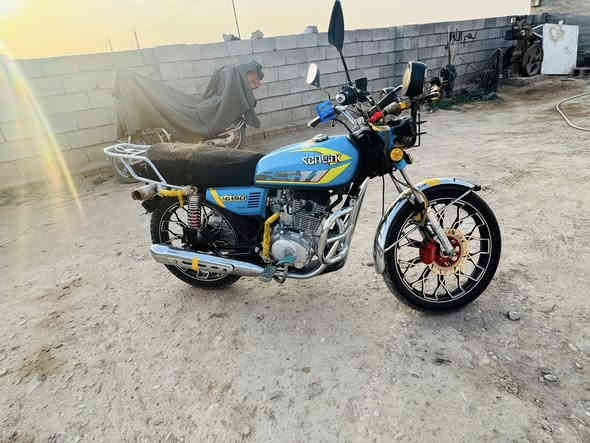 إعلان بيع موطور سيفان 24
السلام عليكم،
عندي موطور سيفان 24 نضيف
السعر 700 وبيا مجال للشراي.
للجادين فقط، للاتصال/الاستفسار: ____ (***********)
المكان  قضاء العلم
