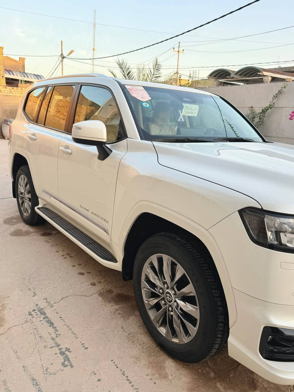 السلام عليكم
لاندكروز 2025 الفئة GXR LIMITED S توين تيربو
ضمان شركة ساز رقم بغداد مميز
مكفولة كفالة عامة 
ماشية 29 الف سيارة جديده جداً واستخدام شخصي
صيانة وتبديل دهن وفلاتر بالشركة مجاناً
مواصفات فوول :
توين تيربو
حساسات محيطية 
رادار امامي ورادار خلفي 
ورادار جانبي(نقطه عمياء) 360
درجة
تحكمات 4جهات 
تحديد مسار قيادة ذاتيه 
حساس ستيرن رجاج
JBL سماعات
انارة داخلية متغيره بالأبواب
 شاشات خلفية
كاميرا امرايه خلفية
وباقي المواصفات المعروفه 

لاستفسار ***********
مكان السياره الديوانية
