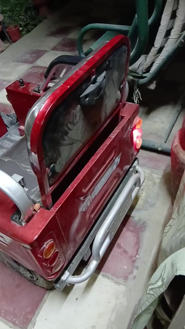 دراجة شحن ثلاثيه جديدة فقط عطل السكن الخلفي السعر ٨٥٠ حله


**إذا كنت صاحب هذا الإعلان وتريد حذفه لأي سبب، رجاءا أرسل رسالة إلى الدعم الفني**