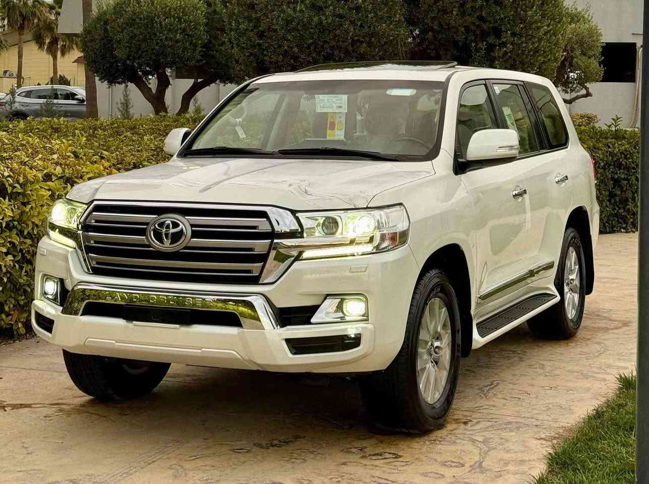 لاندكروز GX موديل 2021
الموديل: 2021 الوارد: ياباني
الحالة: بحالة الوكالة ونظافة عالية جدًا
المشي: 54,000 كم حقيقي
المكان: أربيل
الفحص والتحويل: جاهز
المحرك والأداء:
محرك 6 سلندر
أداء قوي واعتمادية عالية
التجهيزات والمواصفات:
فول مواصفات GX
شاشة كبيرة
كاميرا خلفية
مرايات شفط
حساسات
تشغيل
زراك لايت
مقاعد قماش (3 دكم)
سلايت
ثلاجة
لايتات زينون
جميع أغراض الشركة موجودة
بصمتين وكالة
الحالة والضمان:
السيارة مكفولة كفالة عامة
خالية من الشخط والتعديل والصبغ

سعر ونظافة نادرة في السوق
أرقام الاتصال:
***********
