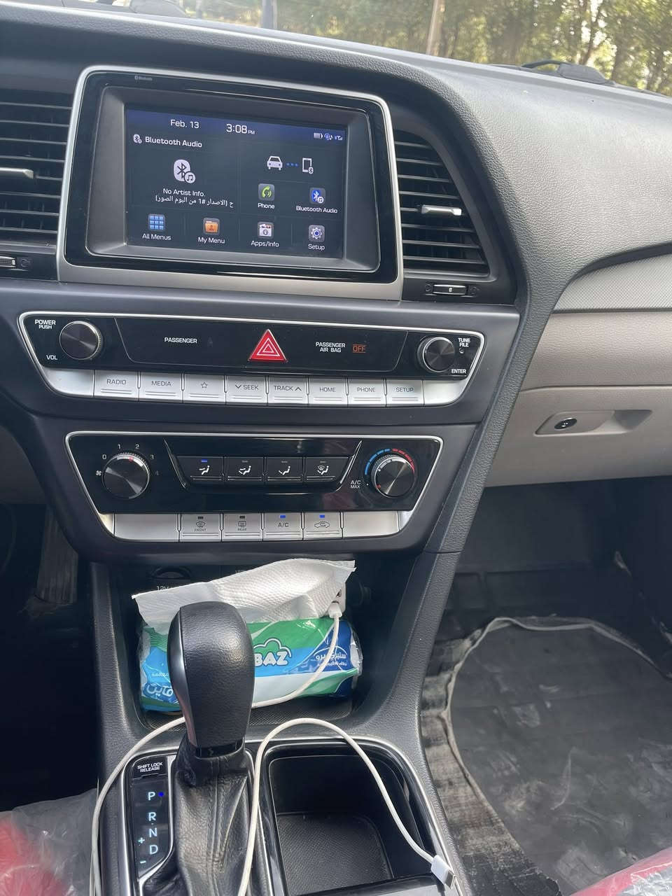 سوناتا 2019 أمريكي
بدون ايرباك وكفاله كير ومكينه 
حادثهه موضح باب مبدله نفس اللون وقبق الجنطه صبغ 
وبيها كارت حافة الجاملغ الامامي 
يعني قطعه وحده صبغ والباقي مكفول 
لا تكشير ولا بارد سياره جديده 
حداديه تبريد جاهزه كل نقص ما بيهه 
حجر بيئه بلادي كلوب جيك ممشتغل بيهه 
مواصفات عاديه تحكم ستيرن ورادار امامي وجانبي وشاشه كبيره 
السعر 139$ وبيها مجال بسيط 
مكانهه كربلاء 
*********** للأتصال او واتساب
