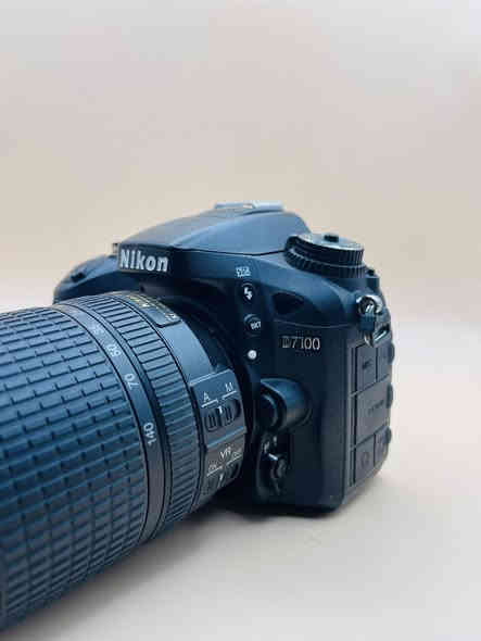 نيكون 7100
عدسة 140.18
شاحنه
جنطة
بطاريه
رام
شتر 3k
نضافه 100‎%‎
مكفوله من كلشي كامره اخت الجديده
السعر 490الف سعر نهائي 
مكاني ناصريه توصيل متوفر
للتواصل وتساب او تصال ***********
