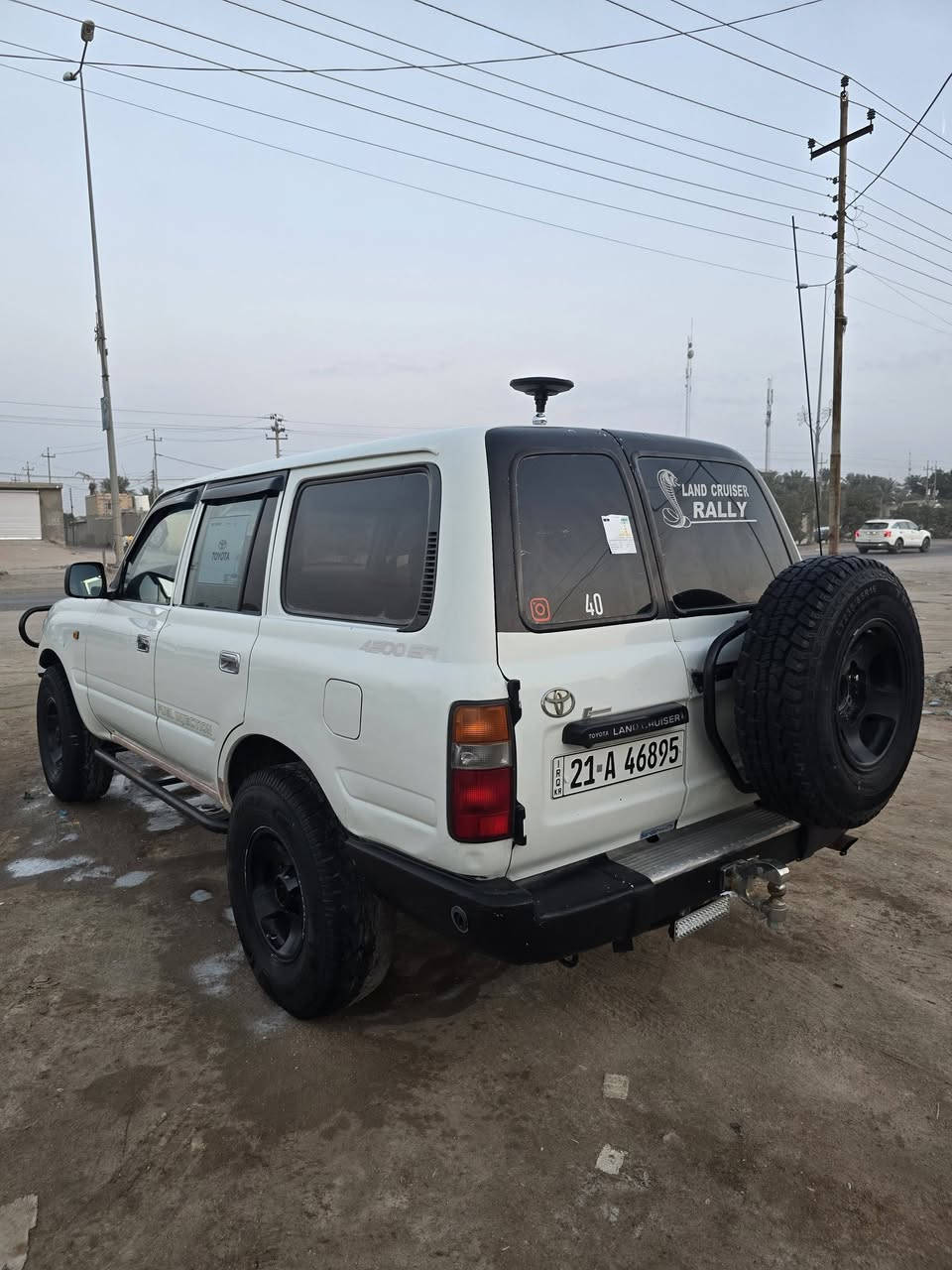 السلام عليكم لاندكروز مديل ١٩٩٧ توه شادلها مكينه مال ٢٠٠٧. بخاخ ٦ سلندر مكفوله السياره وجديده كير عادي لوكير شغال  رقم سليمانيه تريد تحويل تريد وكاله مكانها بصره هارثه ويها بعد سله تفصال ***********اسيا *********** اثير السعر ٩٥ ورقه وبيها مجال
